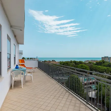 Attico Con Vista Mare